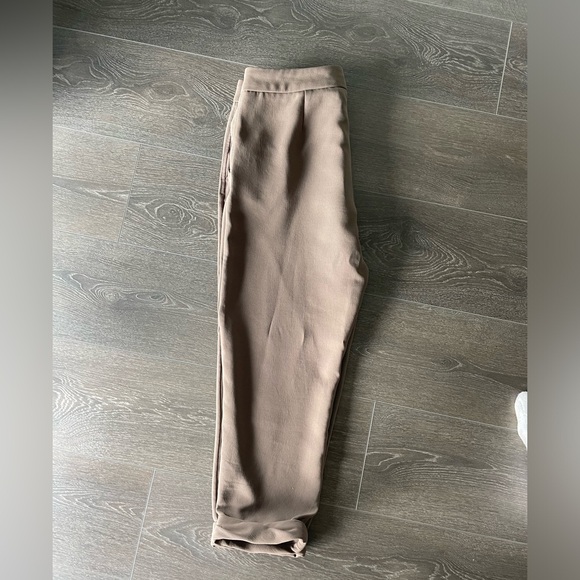 Wilfred Cropped Work Pants - Picture 2 of 2